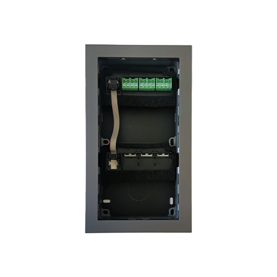 Hippo GA2-F ugradno kucište za interfon sa prednjom plocom i konektorima