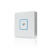 Slika od Ubiquiti UniFi Security Gateway, kontroler